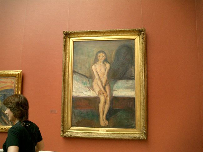 ムンク作「思春期」1894年<br />大人になることへの不安を抱いた少女