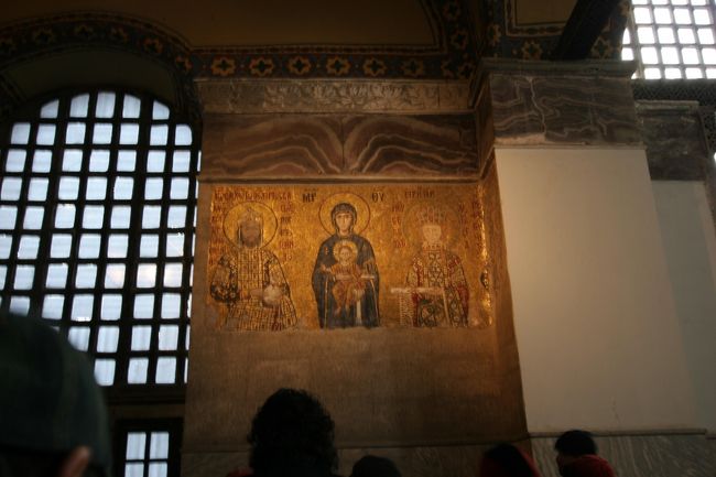 ８日目−イスタンブール−アヤソフィヤのフレスコ画？