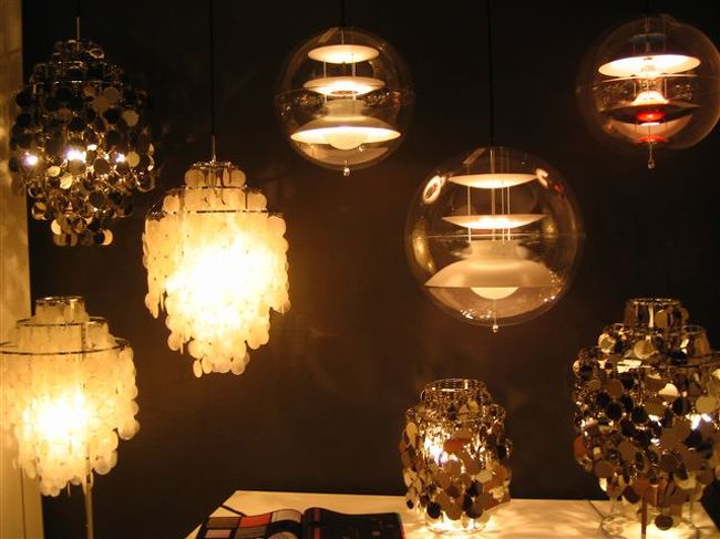 イルムス内の照明フロアー１