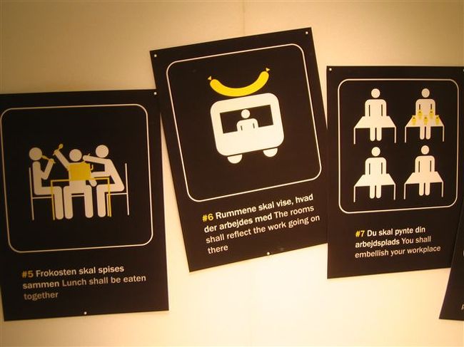 同じく、ハンディキャップのためのデザインより<br />サインカードの一部