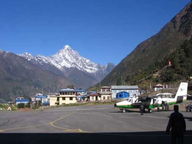 ルクラ空港からの風景