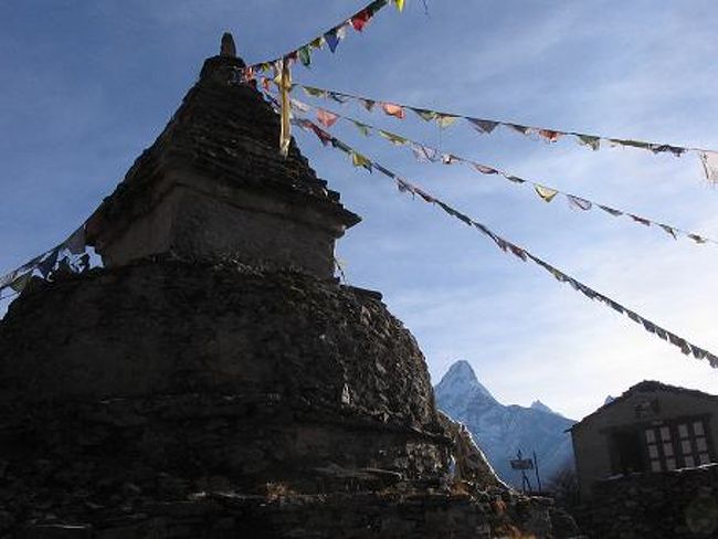 ゴーキョへの途中、モン・ラにて。
