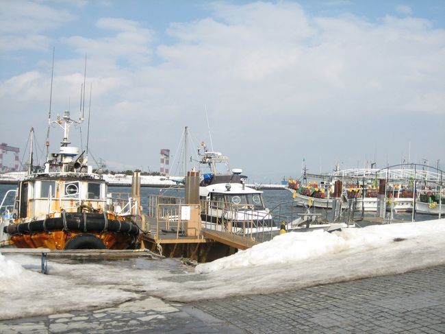 港。潮風つよっ！！！