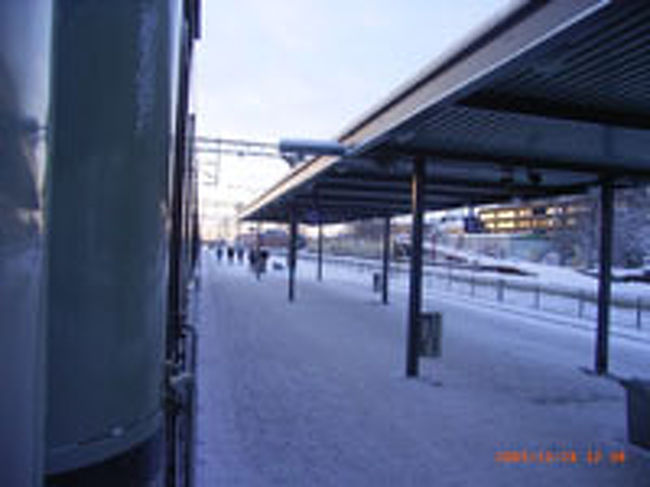 ホームです。夜明けとともに出発!