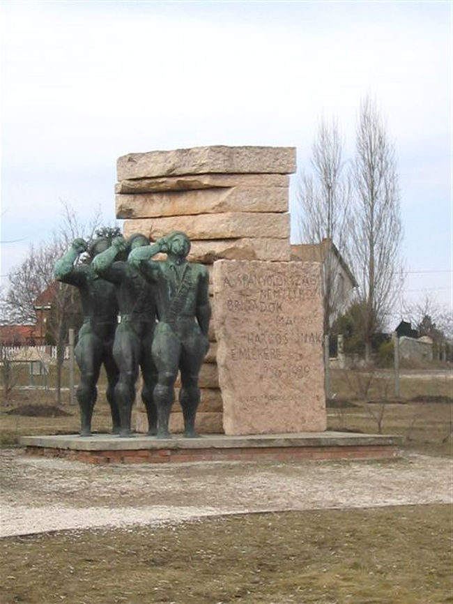 兵士･･･？<br /><br />共産主義ってなんだったんでしょうね･･･。