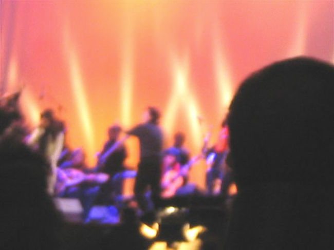 少しのブレイクをはさんで、<br />バンド演奏に。<br />これが凄く盛り上がった！