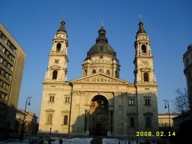 聖イシュトバーン大聖堂。<br />内部も見学しました。