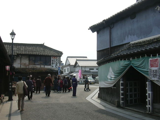 草野本家です＾＾<br />入場料　大人５５０円<br />１７８体ものお雛様がずらり並んでいます。<br />といっても、やはりこれだけのお雛様を所蔵できるくらい、裕福だったという証ですよね！<br />中にはブーツ履いたちょっと珍しいお雛様もあり〜珍しいです＾＾<br />撮影禁止のところも多かったので写真はありません‥