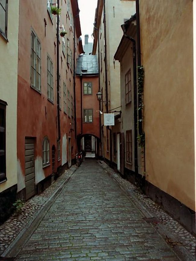 ガムラスタン内の路地。