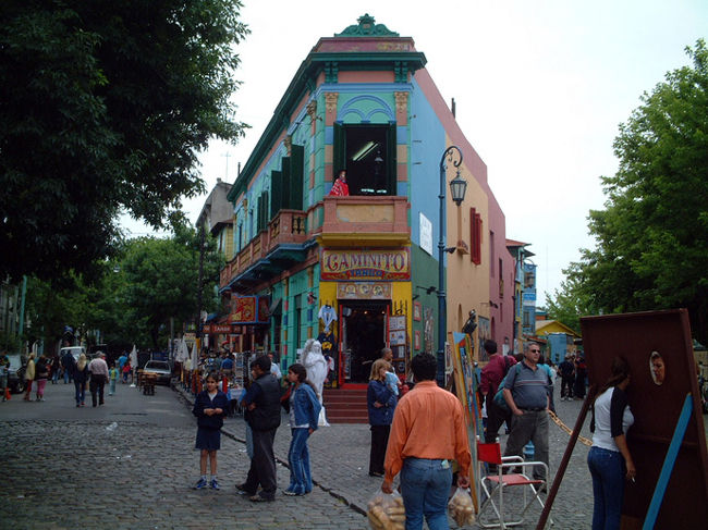 カラフルなボガ地区