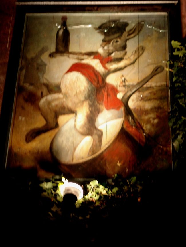 蛇足ですが<br />モンマルトツ<br />ラ・アパン・アジルの看板