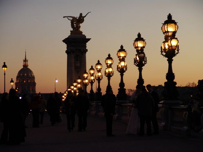 アレキサンドル三世橋よりアンヴァリッド