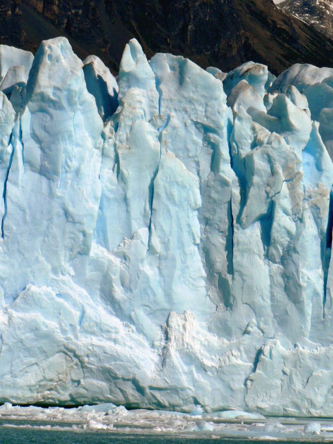 針のように尖った氷。<br />