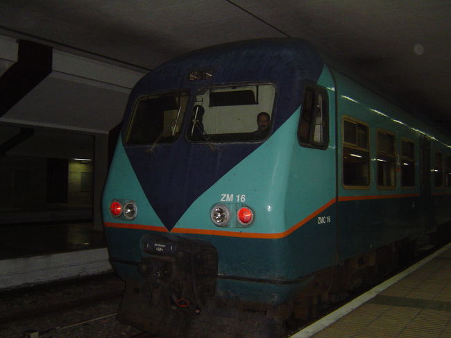 始発電車がやって来た！！