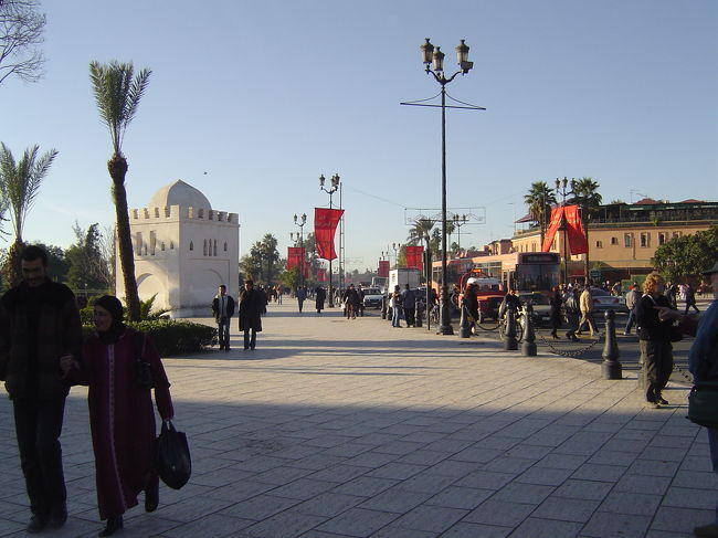 フナ広場の裏辺りでしょうか？！