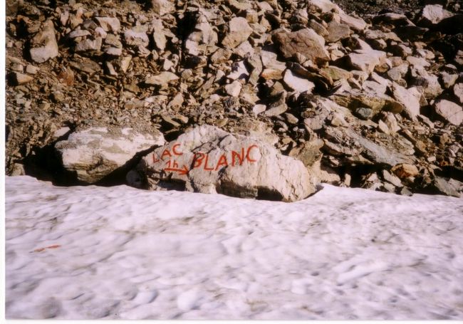 翌日、いよいよエギュレットに向けて出発です。<br />まづは、フレジェールまでロープウェーで登って、そこからハイキングが始まります。