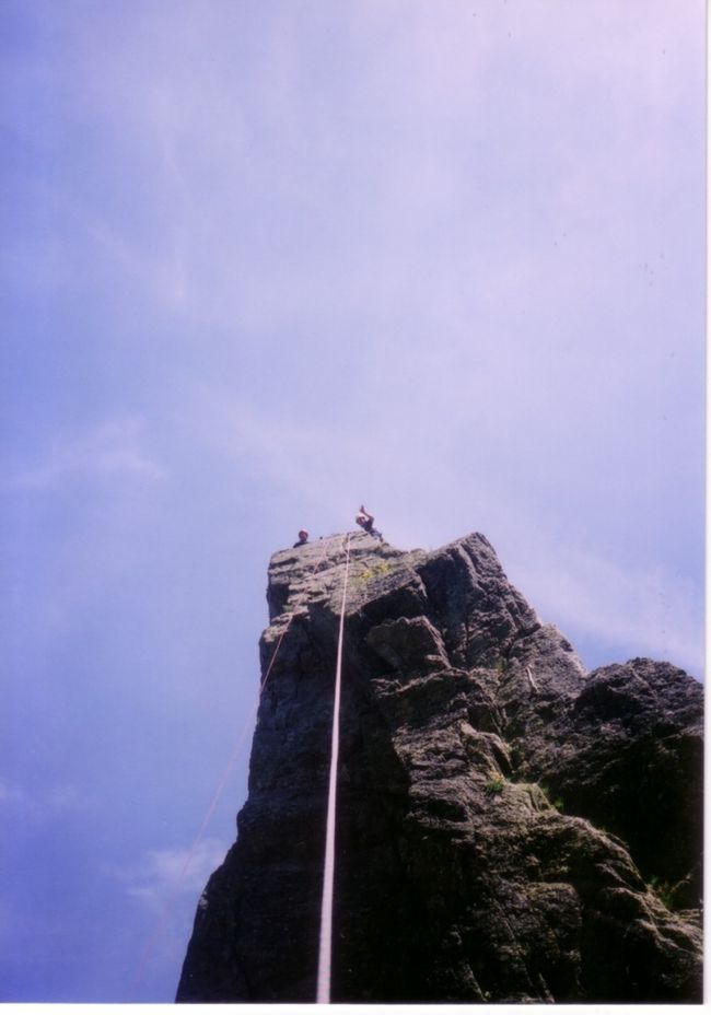 カミサンも、念願かなってエギュレットの頂上に立つことが出来ました。