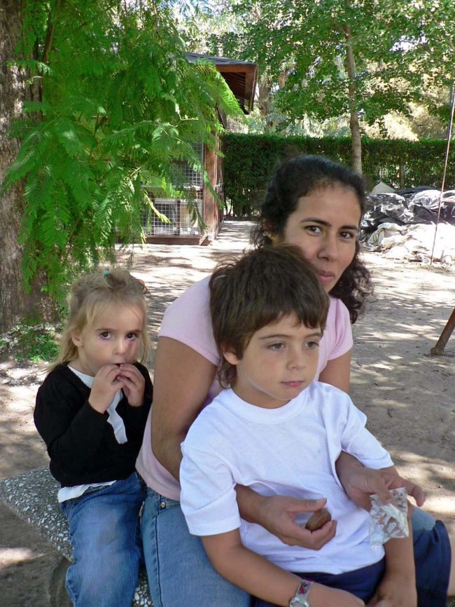 日本庭園で出会った家族。<br />