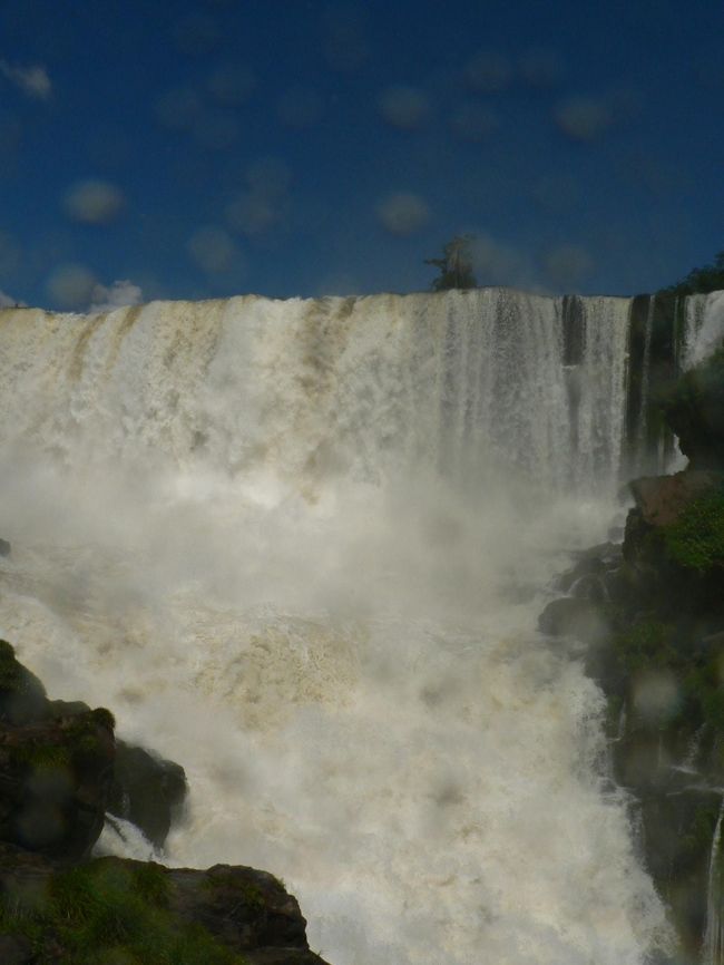 サン・マルティン滝。