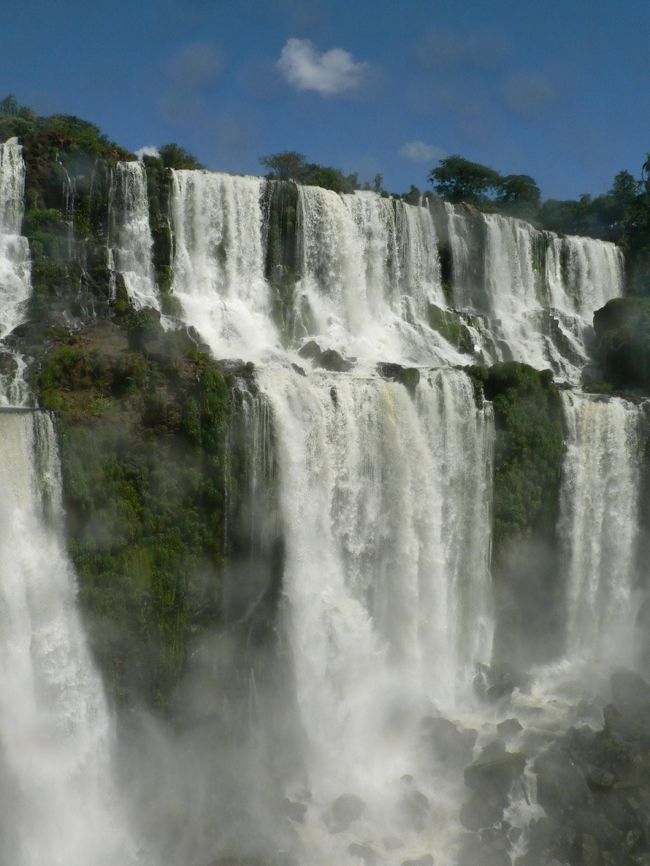 サン・マルティン滝。