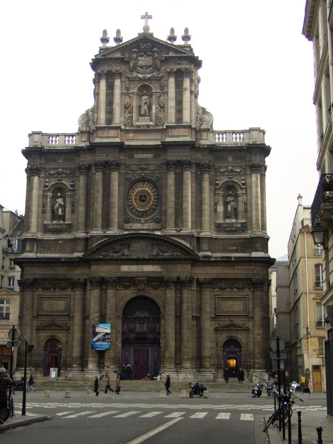 マレ地区ウォーキングツアー<br />サン・ポール・サン・ルイ教会