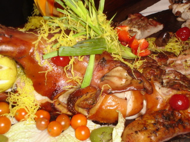 ブタの丸焼きはっけ〜ん！！