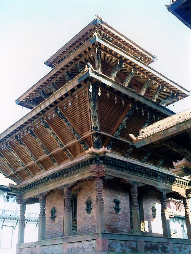 美しいネワールの建物群。