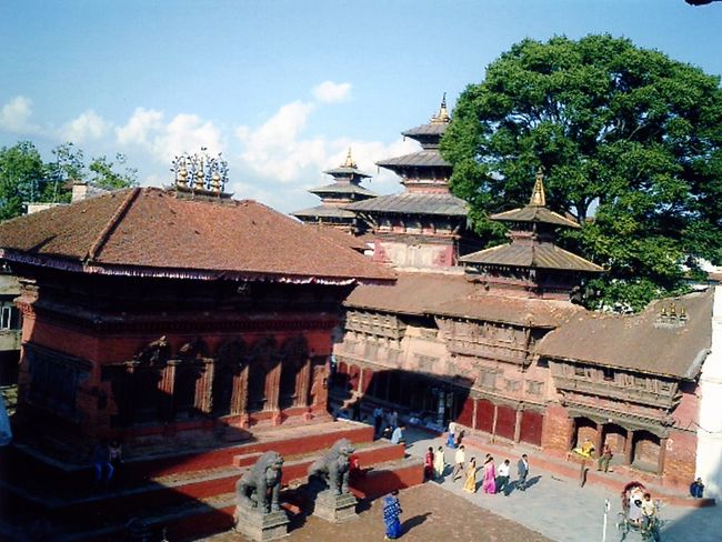 美しいネワールの建物群。