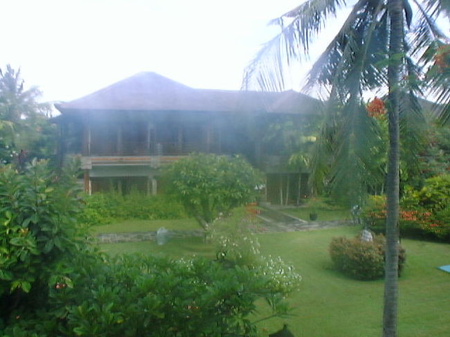 コテージ風のホテルはよかったです。名前忘れましたがクタ地区でした。