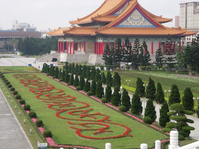 キレイに整備された庭です