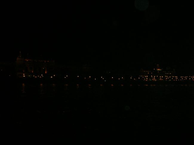 あああああー。全然写真は良くないですが、ドナウ川クルーズに参加した時の夜景です。