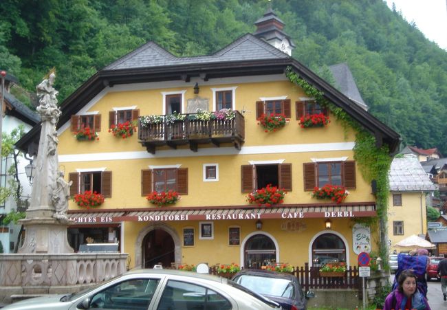 ハルシュタットの中心、マルクト広場<br />