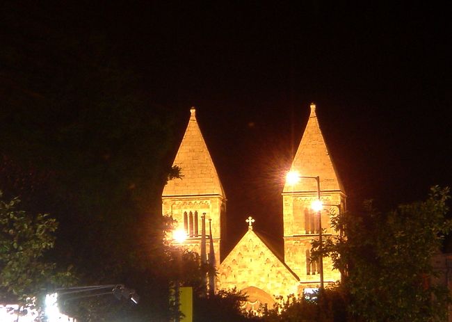 ホテル（西駅に隣接）より　到着深夜