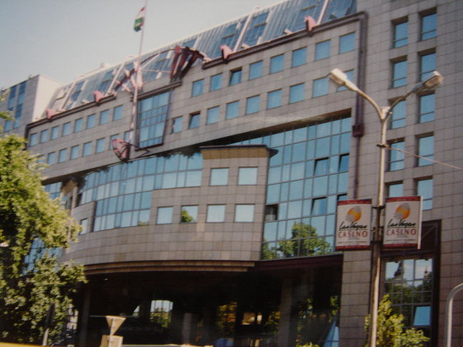 ブダペストで４連泊した、ケンピンスキー・コルヴィナスです。ブダペストでは最高級のホテルです。