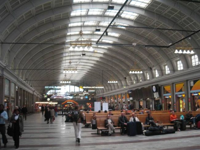 ストックホルム駅構内。