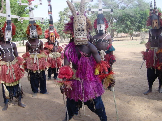 『死者の魂が宿る“仮面”の踊り、ドゴン族に会う』マリの旅行記・ブログ by alpsmakiさん【フォートラベル】