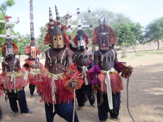 『死者の魂が宿る“仮面”の踊り、ドゴン族に会う』マリの旅行記・ブログ by alpsmakiさん【フォートラベル】