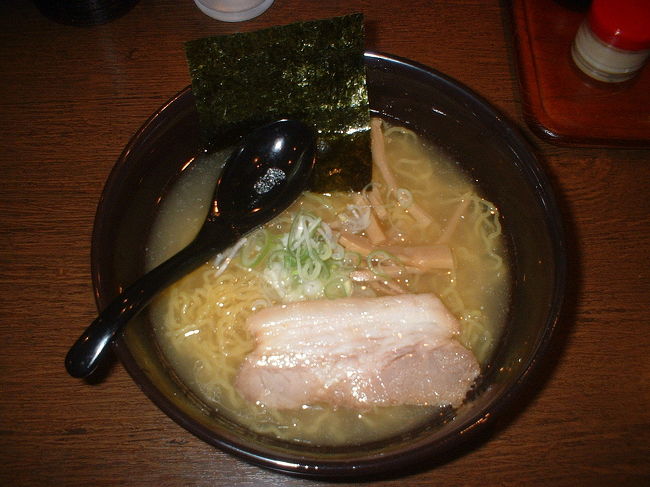 【知床番屋】　塩ラーメン