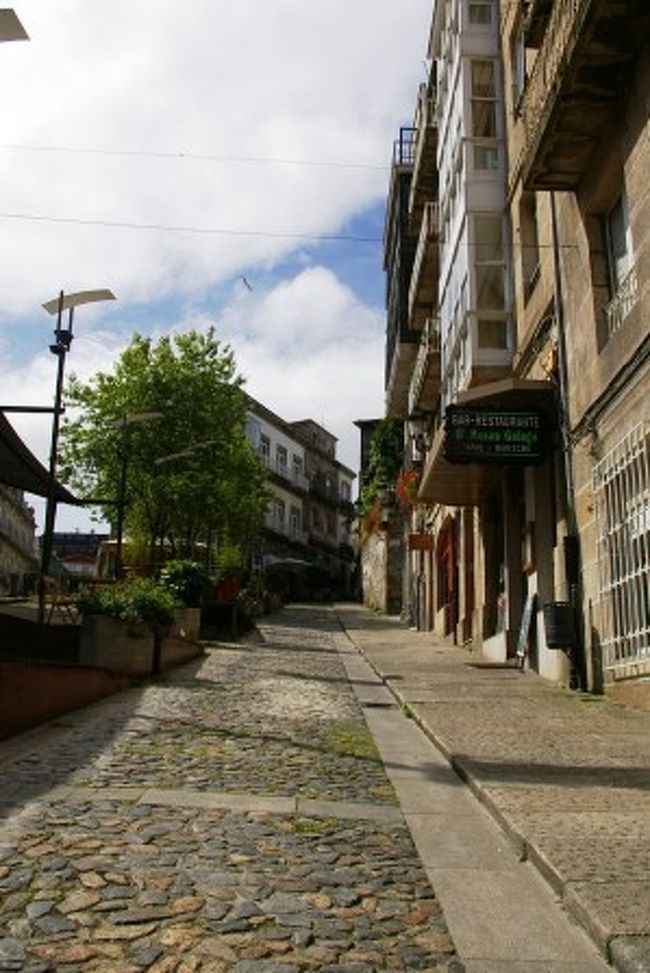 Ｖｉｇｏはスペイン北東部の港町。<br />坂道のとても多い所でした。