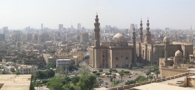 これは向かい側にある別のモスク。