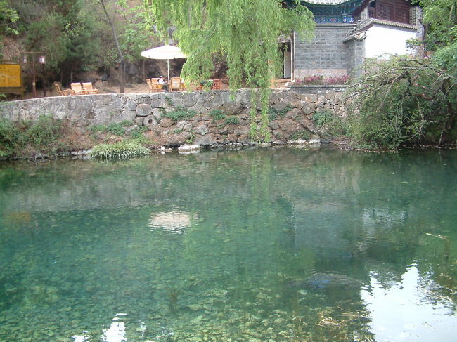 麗江近郊の束河村（自転車で２０分程度）入場料３０元もした<br />かなり観光化