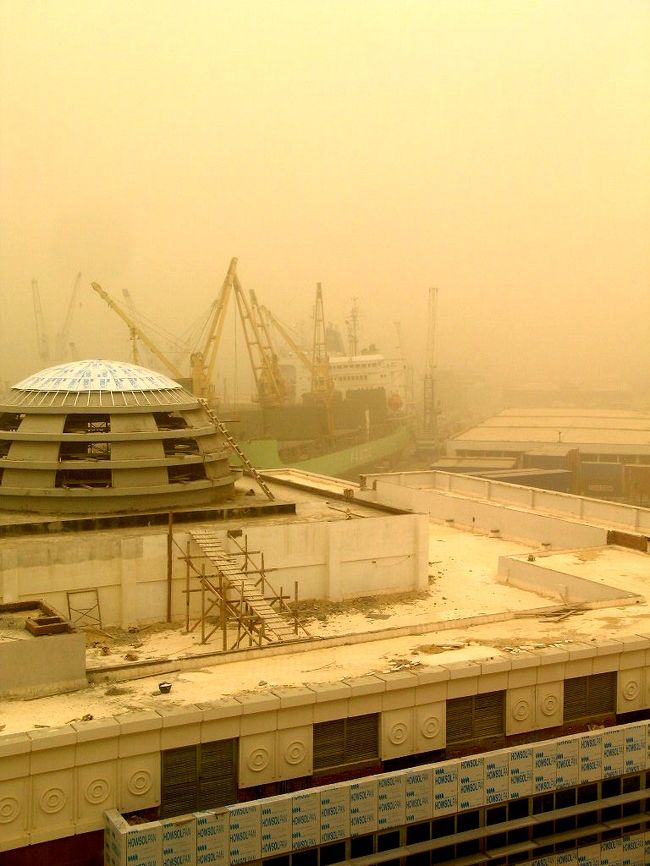 黄塵にまみれた<br />アレキサンドリア