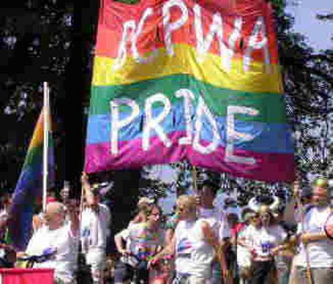 レインボーカラーはゲイのシンボル