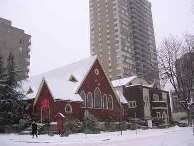 近所の教会<br />