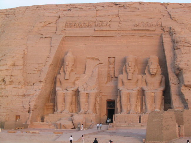 朝焼けの大神殿