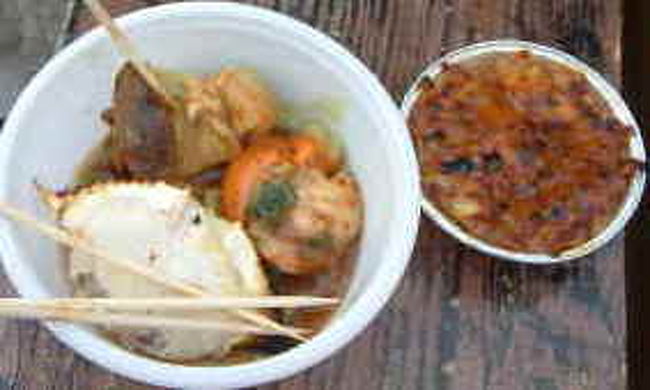 台北からいける淡水の街で海鮮屋台づくし