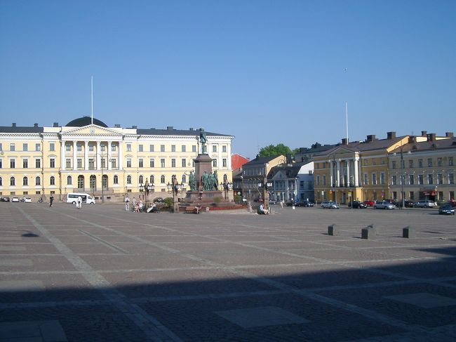 大聖堂前の元老院広場です。