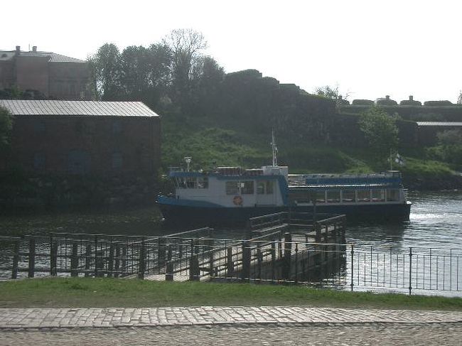 この島が市民に開放されたのは、1973年になってからです。