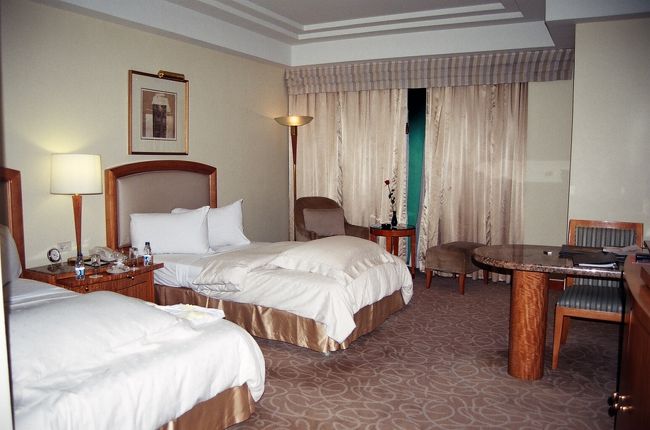 泊まった一番下のカテゴリーのスーペリアルーム。<br />バルコニーはありません。