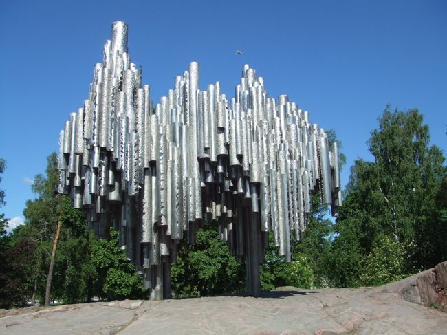 北欧を代表する作曲家シベリウスのモニュメント